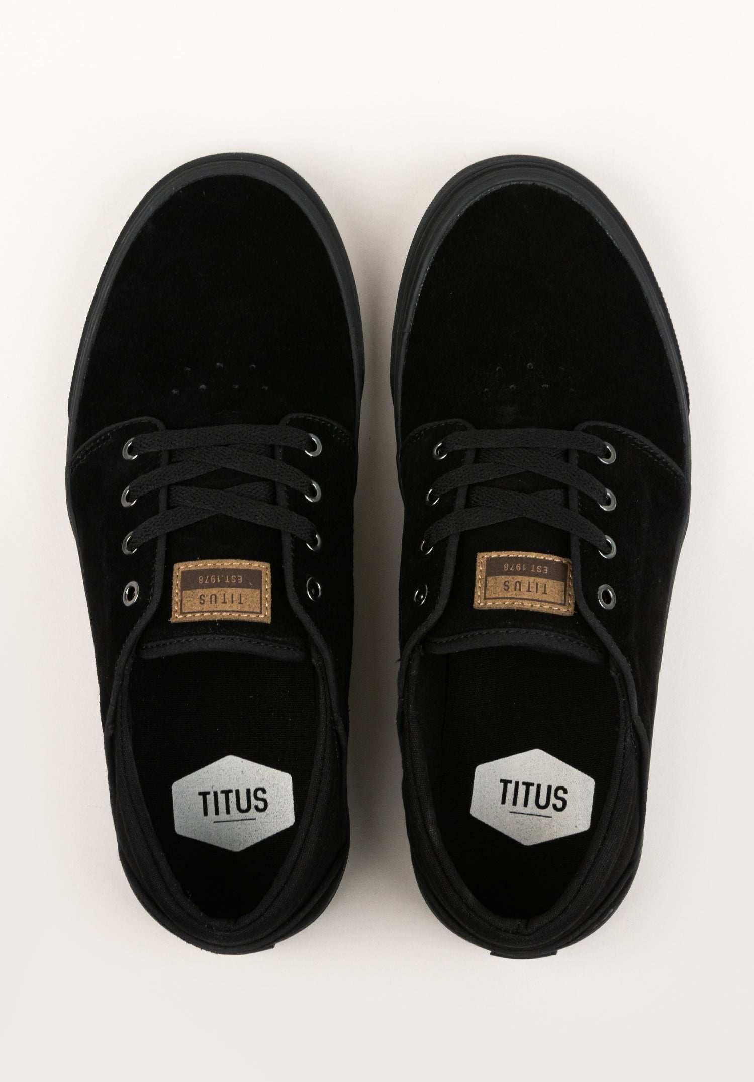 Hudson black-black Closeup2 Zoom Image