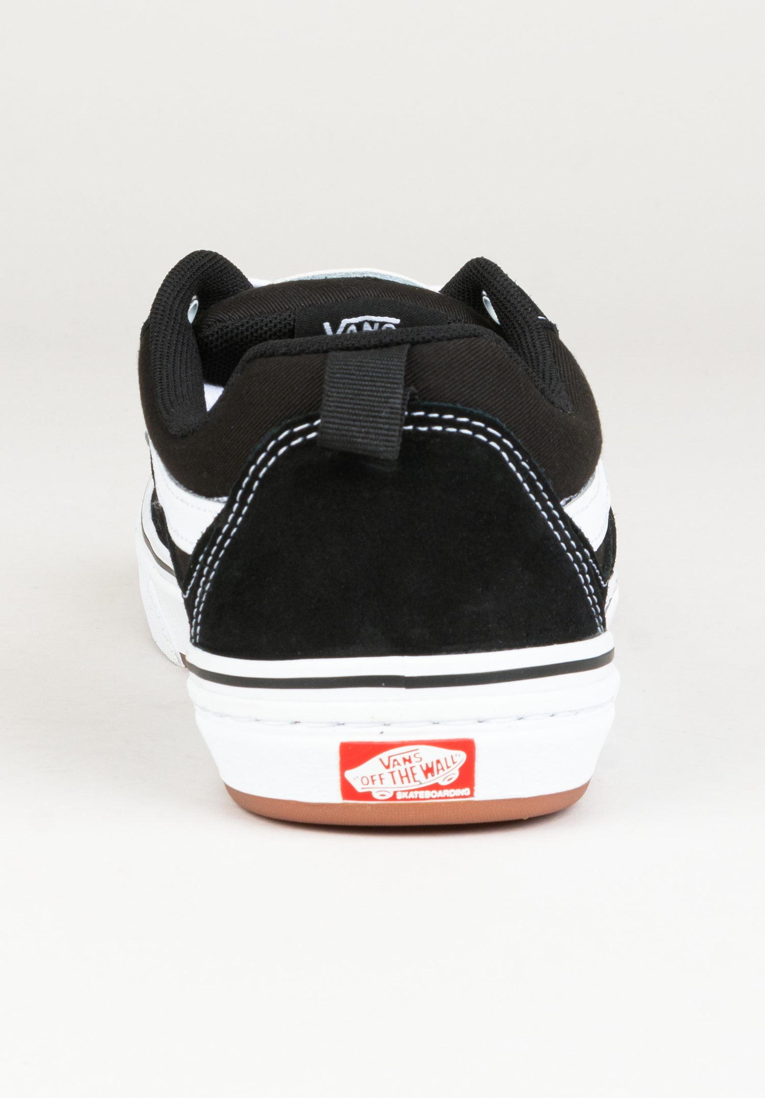 Kyle Walker black-white Seitenansicht Zoom Image