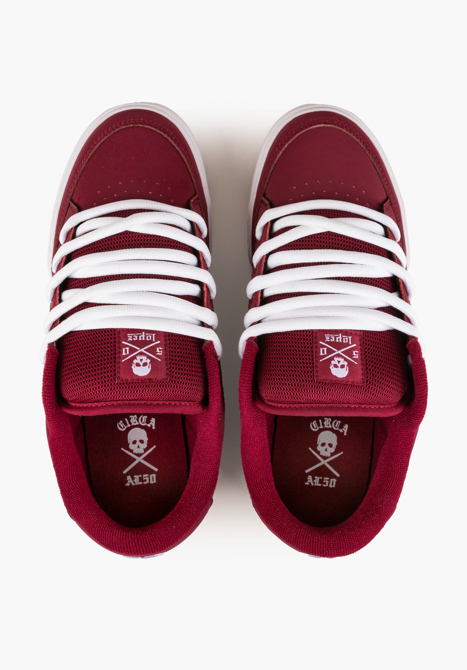 Lopez 50 riored-white Closeup2 Zoom Image