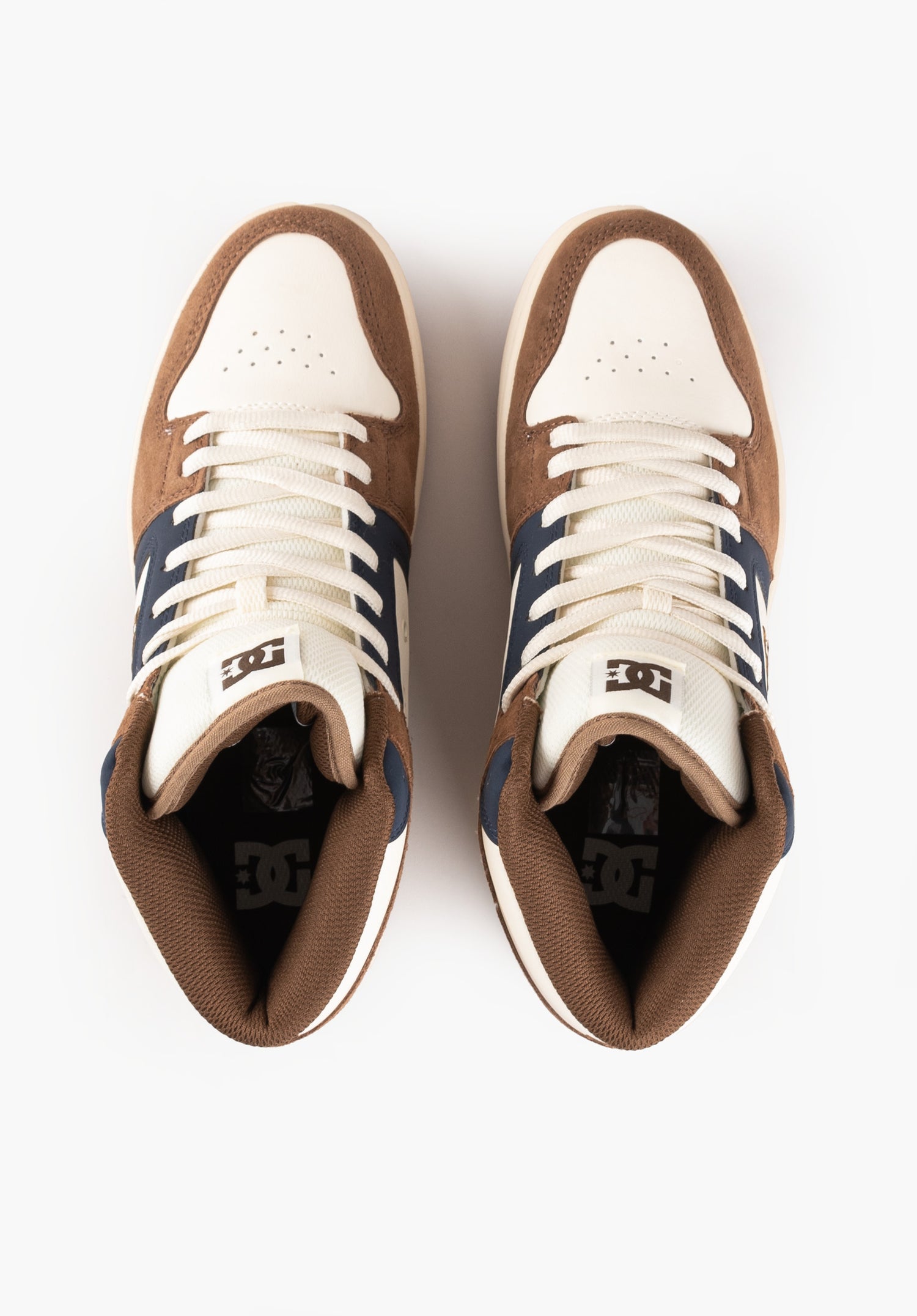 Manteca 4 Hi tan-brown Closeup2 Zoom Image