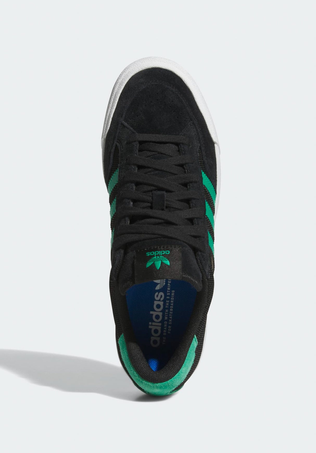 Nora coreblack-cougreen-white Closeup1