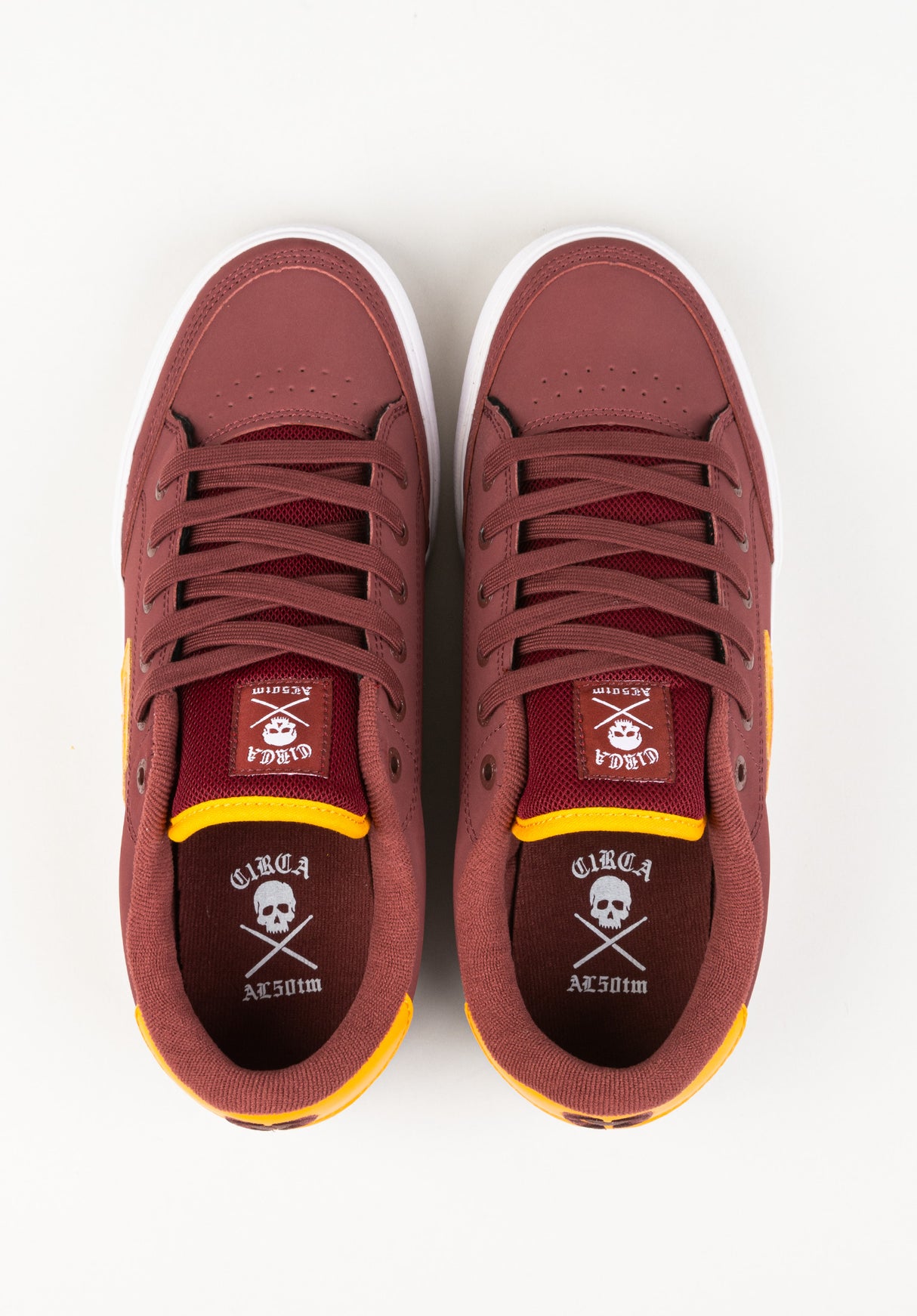 Lopez 50 TM apricot-white Close-Up2