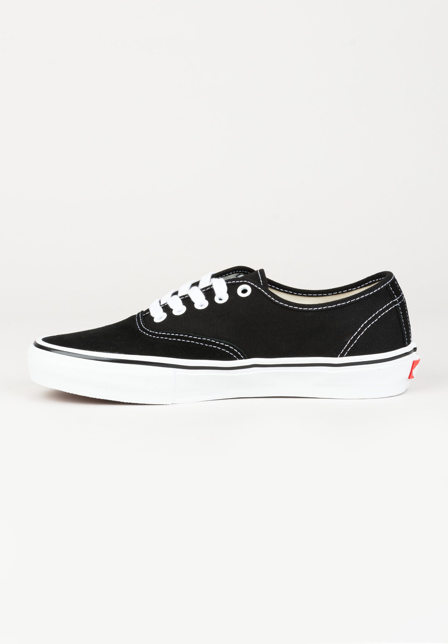 Skate Authentic black-white Oberansicht Zoom Image