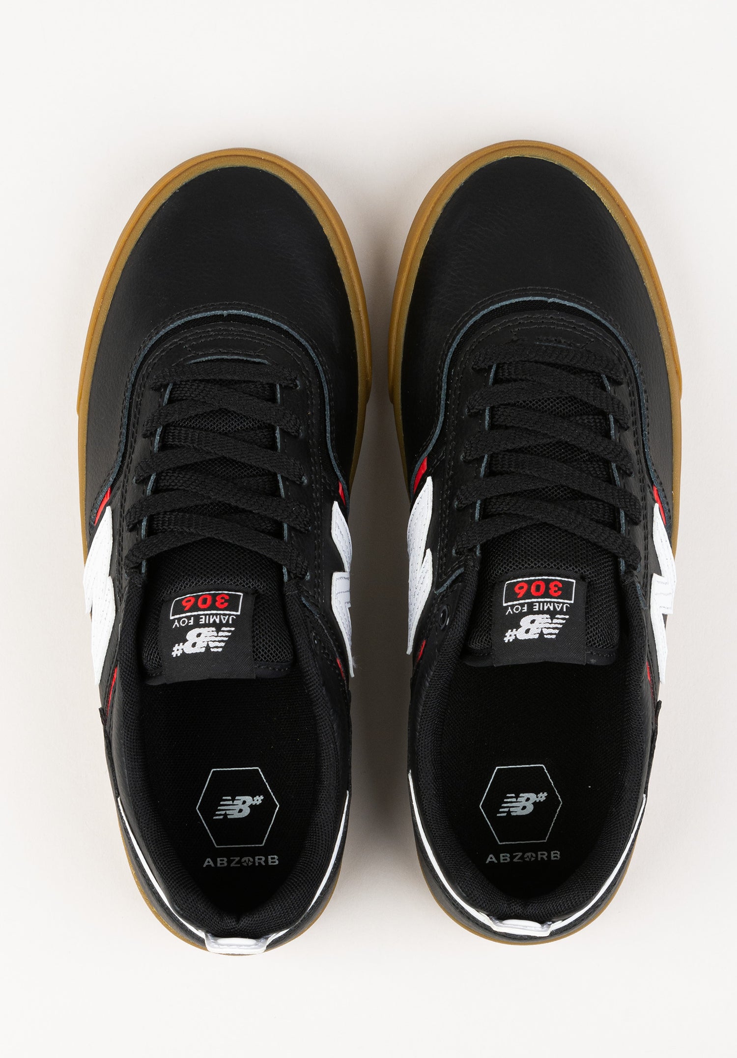 306 Jamie Foy black-gum Close-Up2 Zoom Image