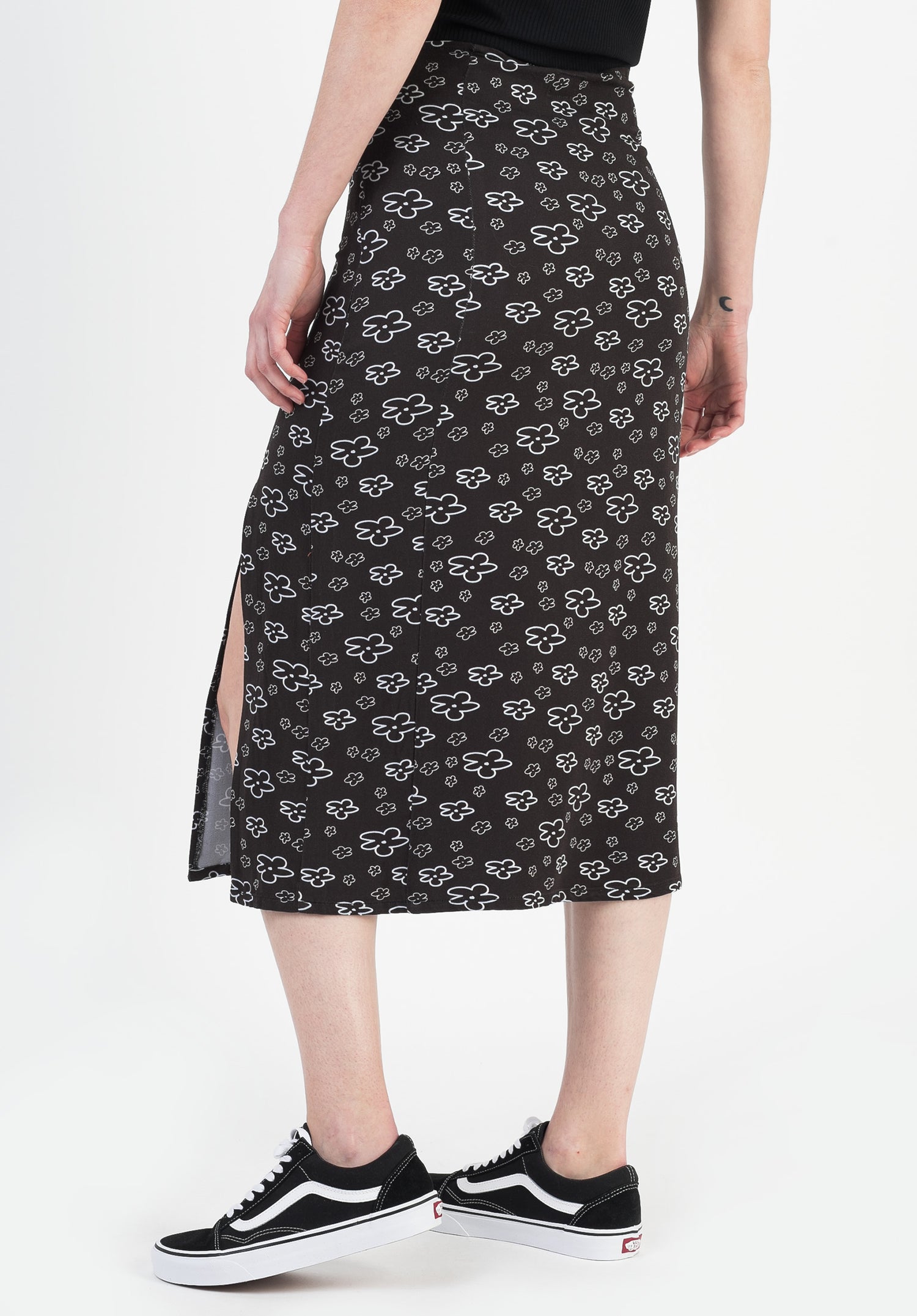 Elisa|1,73|M Zoom Image