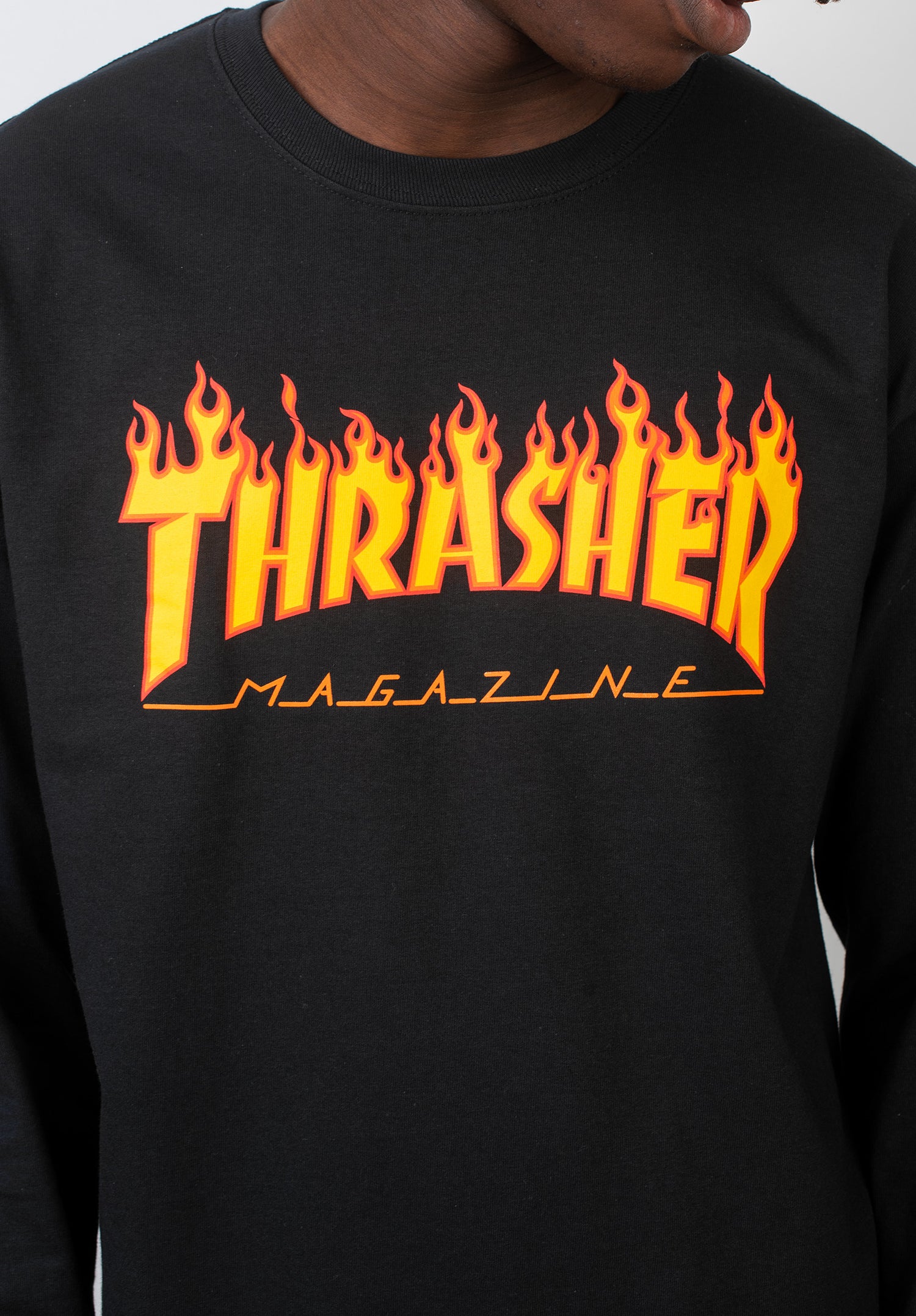 Flame L/S black Rückenansicht Zoom Image