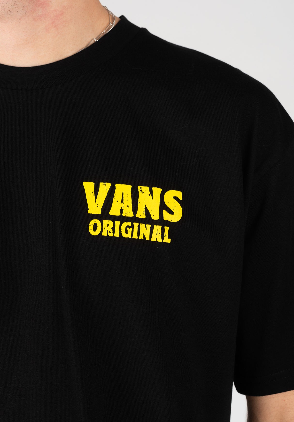 Wave Cheers black Close-Up1