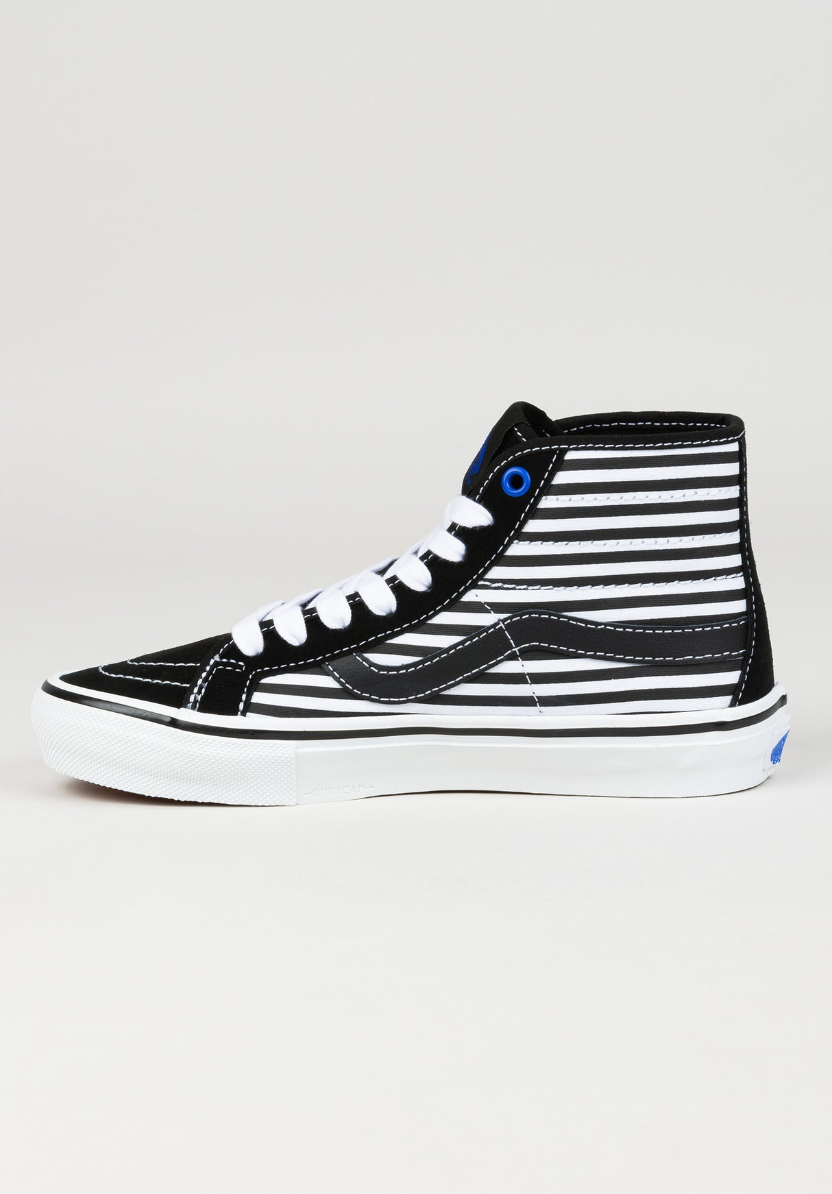 MN Skate SK8-Hi Decon Breana Geering breanageeringblue-white Oberansicht