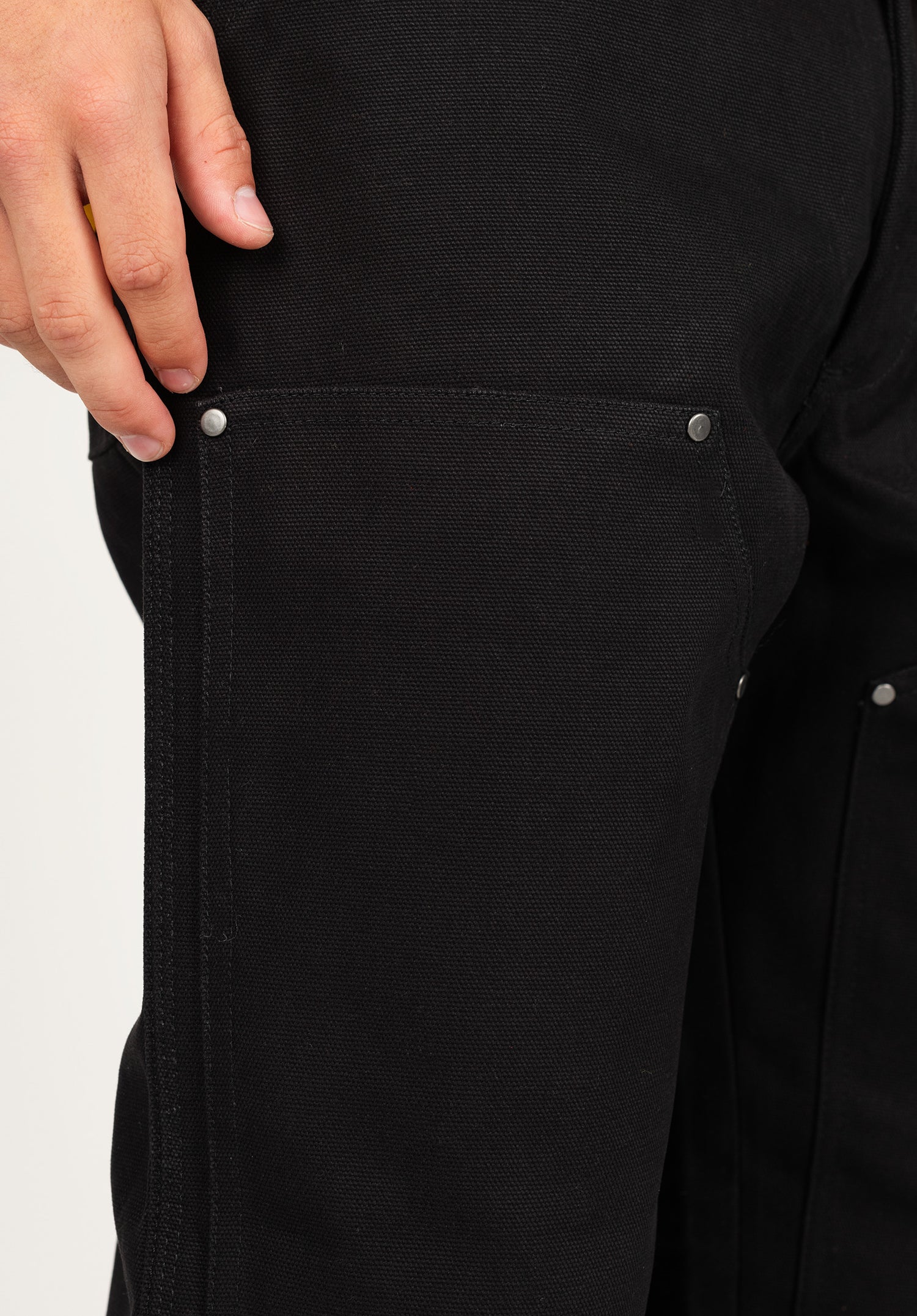 Janik|1.80|32 Zoom Image