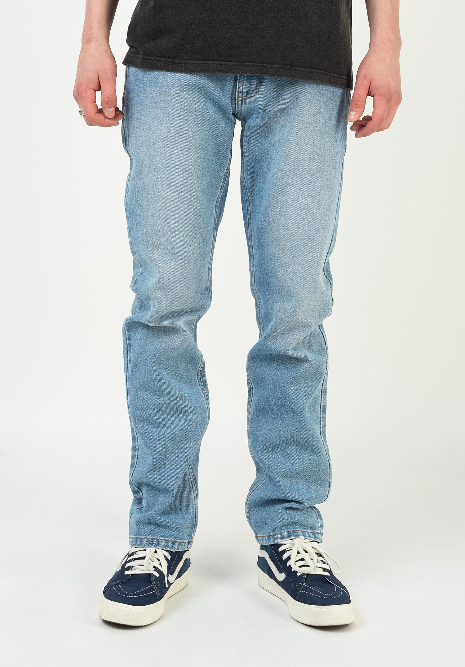 Jakob|1,85|32*32 Zoom Image