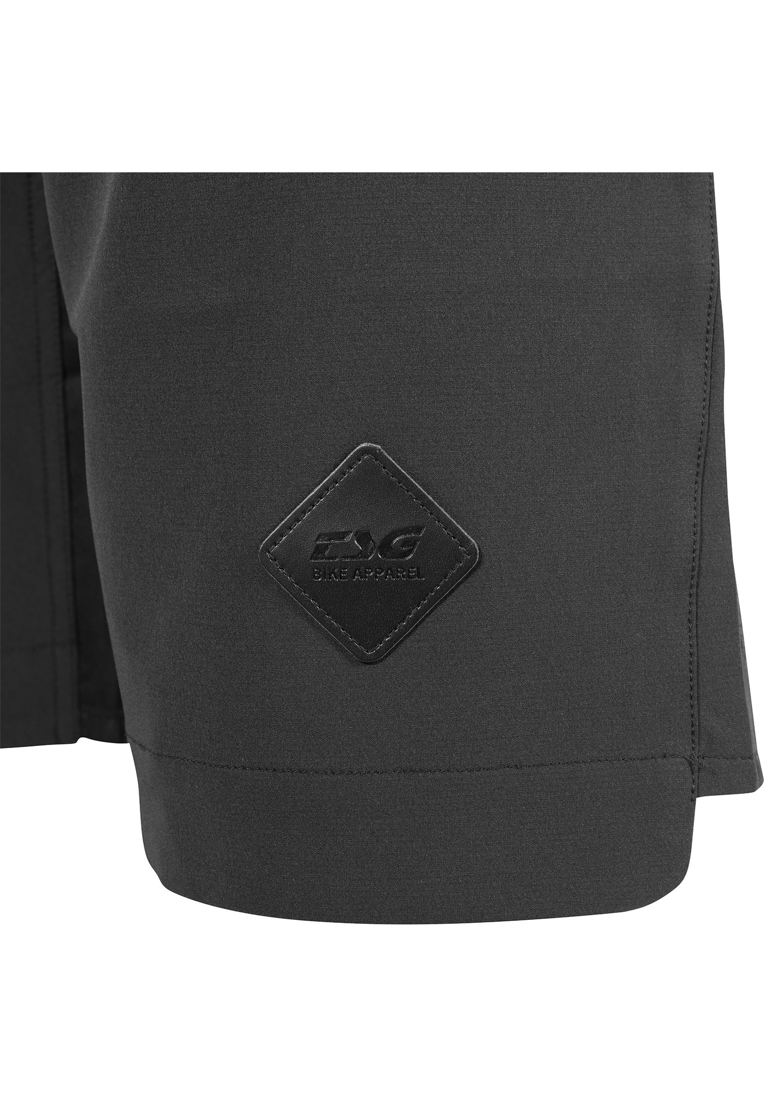 Explorer Shorts black Seitenansicht Zoom Image