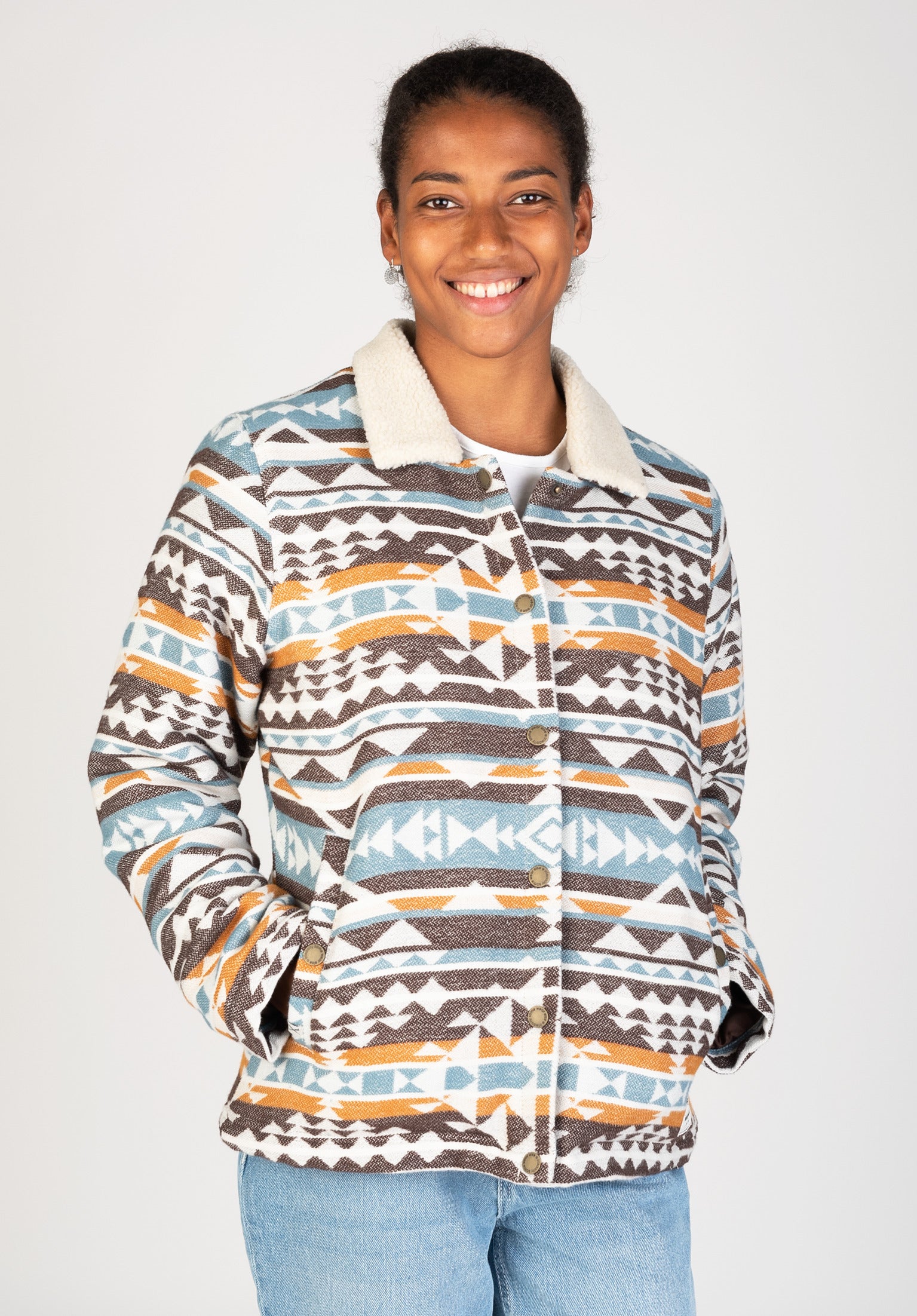 showimage_b74bddee-da72-4d47-