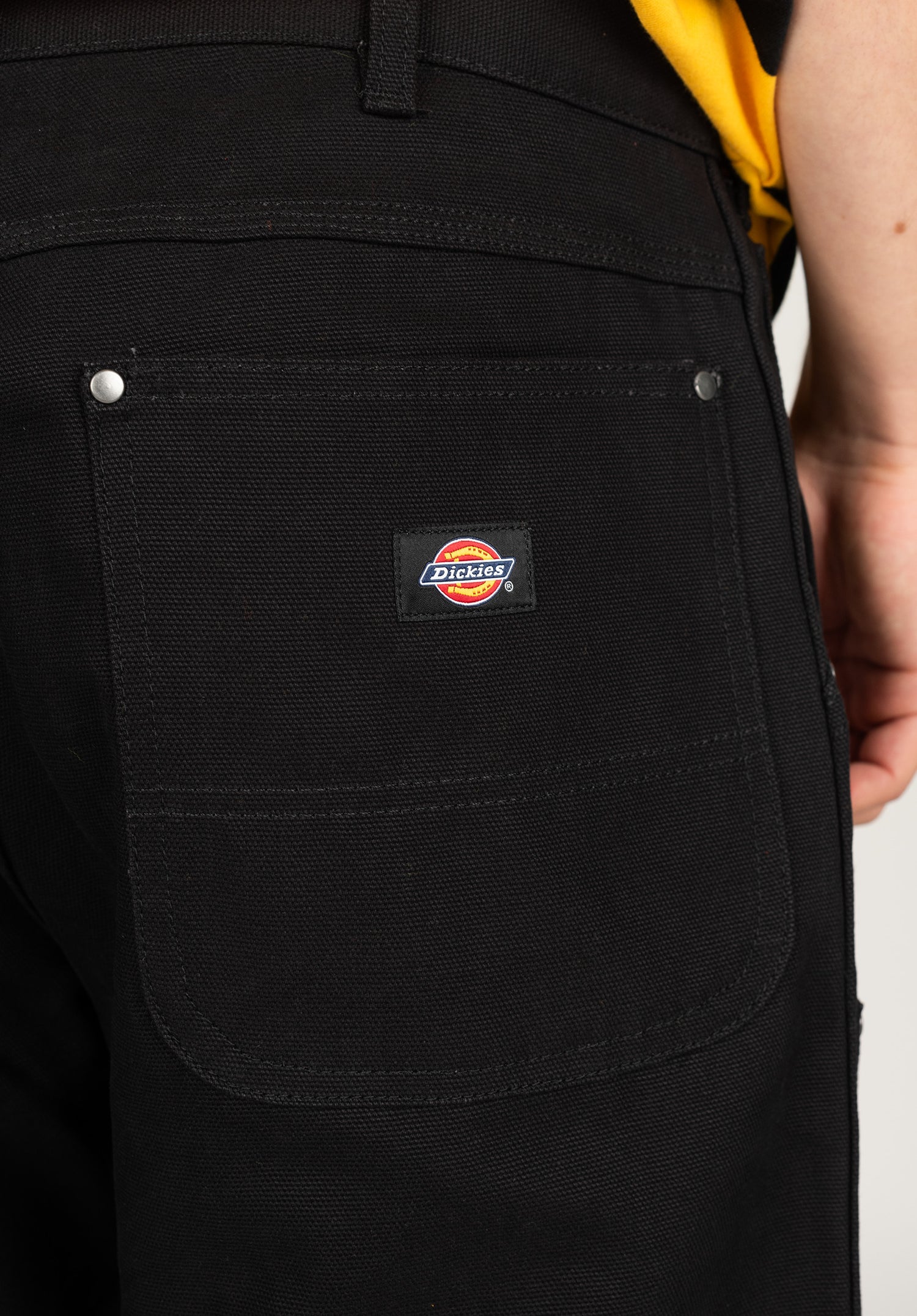 Janik|1.80|32 Zoom Image