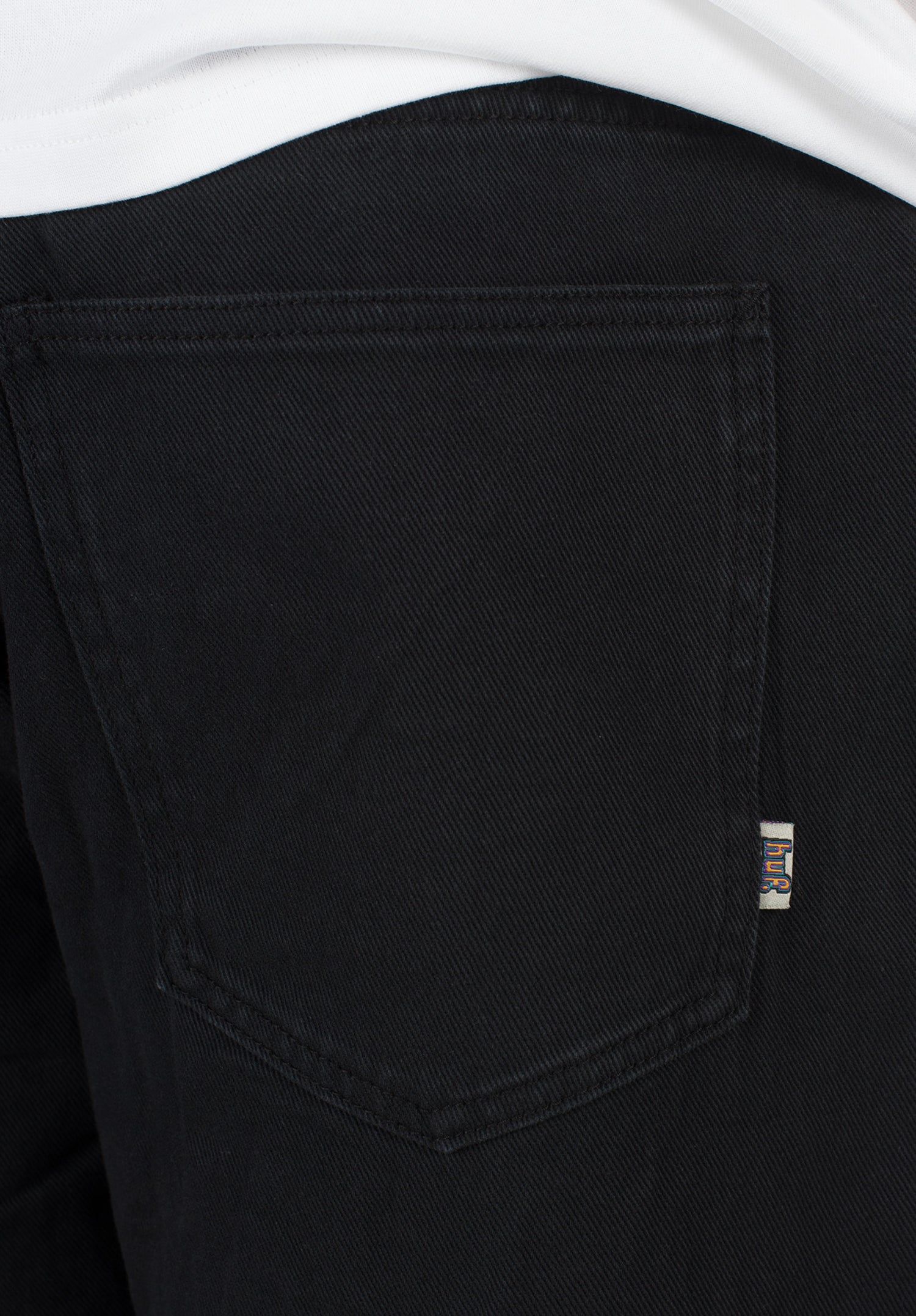 Cromer black Close-Up2 Zoom Image