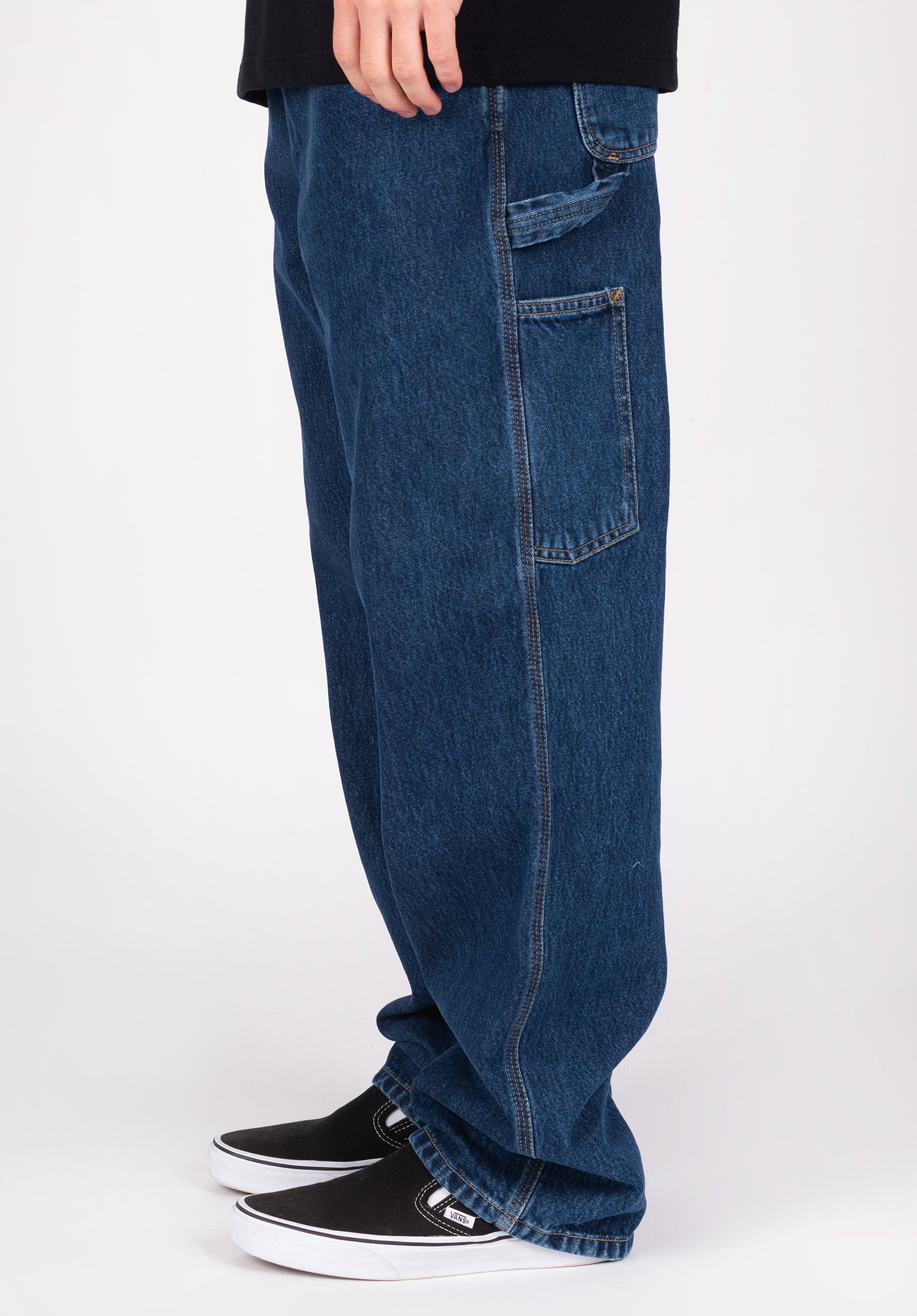 Janik|1,80|32 Zoom Image