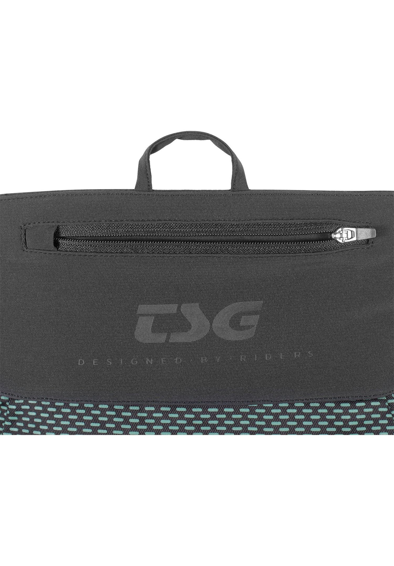 Explorer Shorts black Close-Up2 Zoom Image