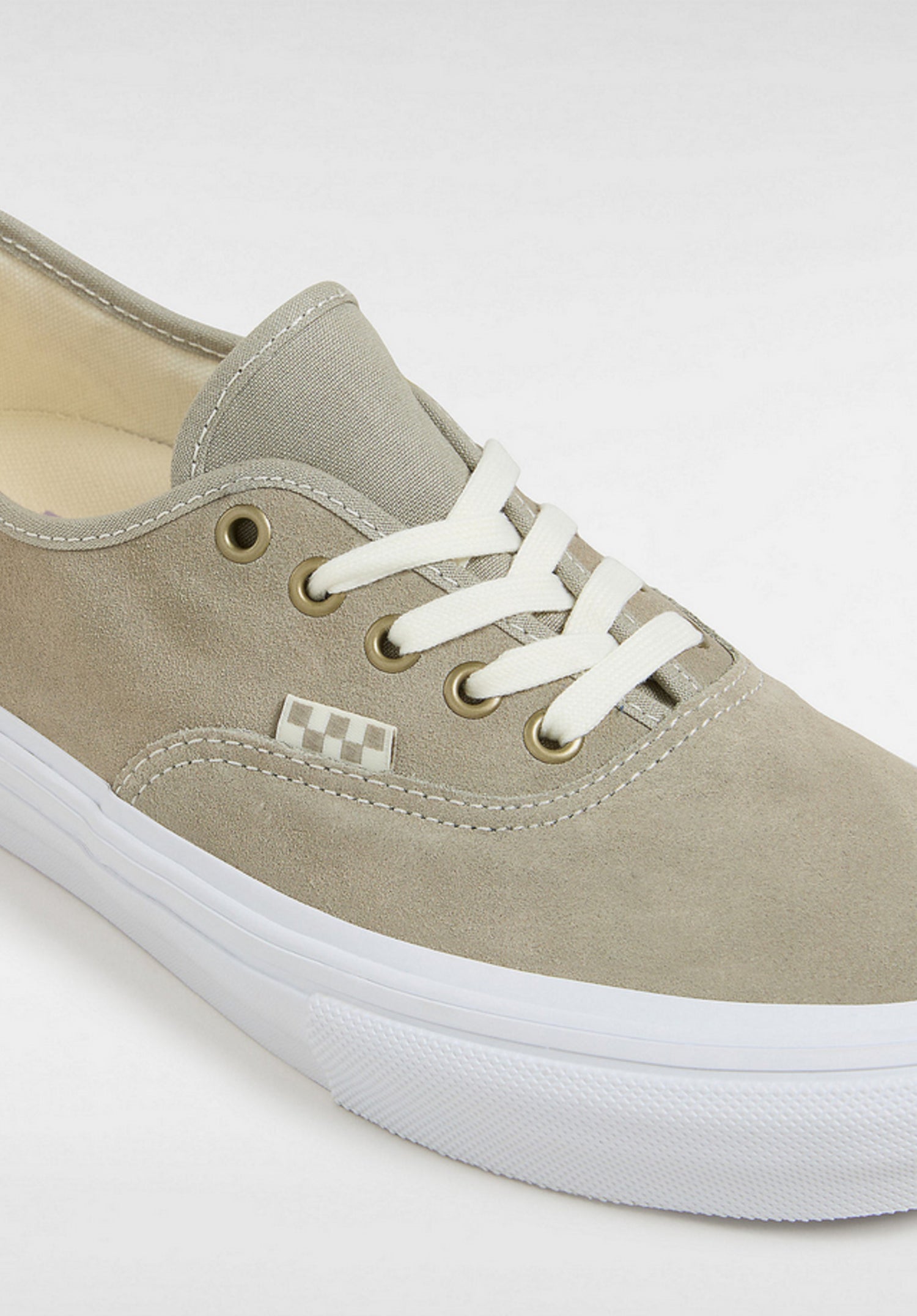 Skate Authentic wrappedfog Closeup2 Zoom Image