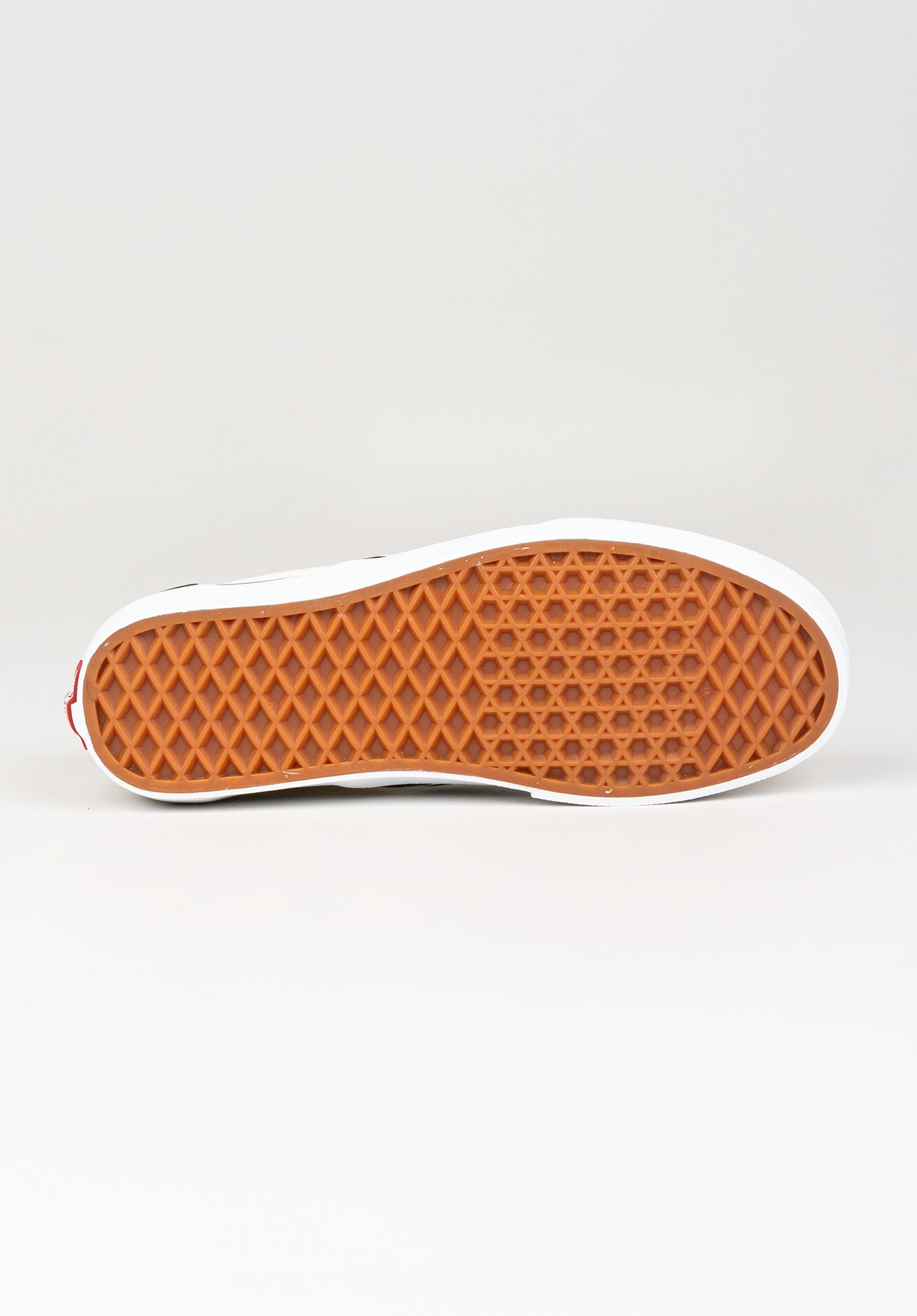 Slip-On black-white-checkerboard white Closeup1 Zoom Image