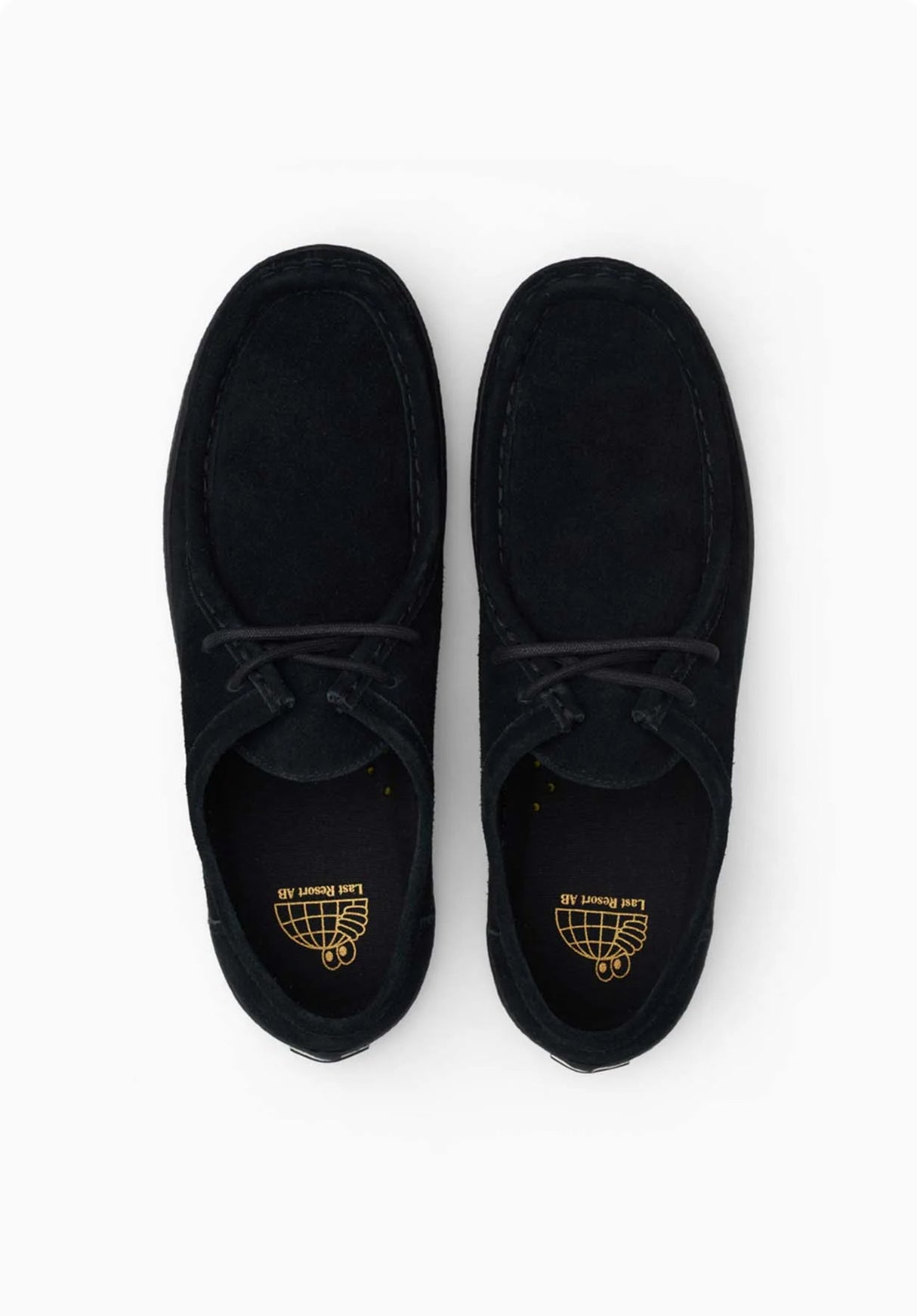 VM006 Moc black-black Closeup1