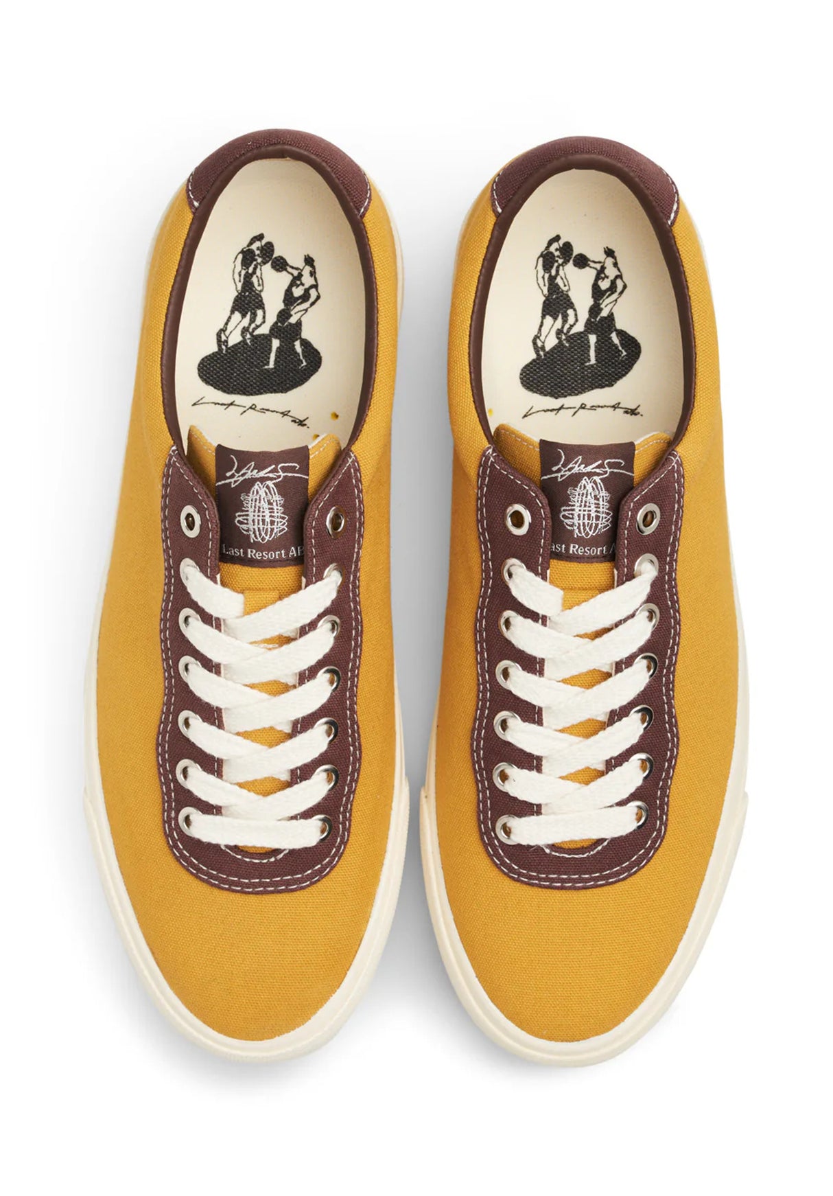 x Julian Smith VM001 Low Canvas yellow-brown Closeup1