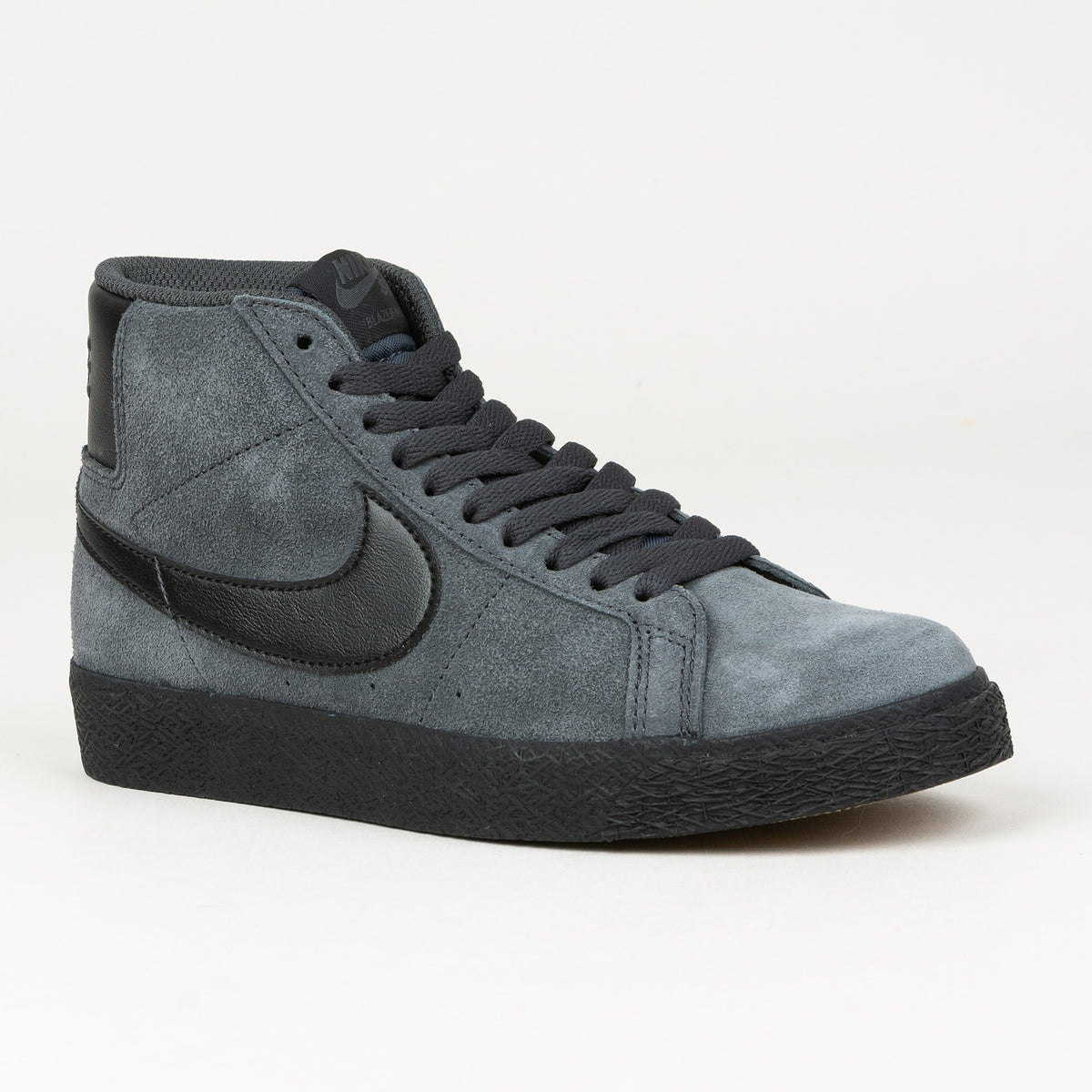 Zoom Blazer Mid Nike SB Womens Shoes in anthracite-black