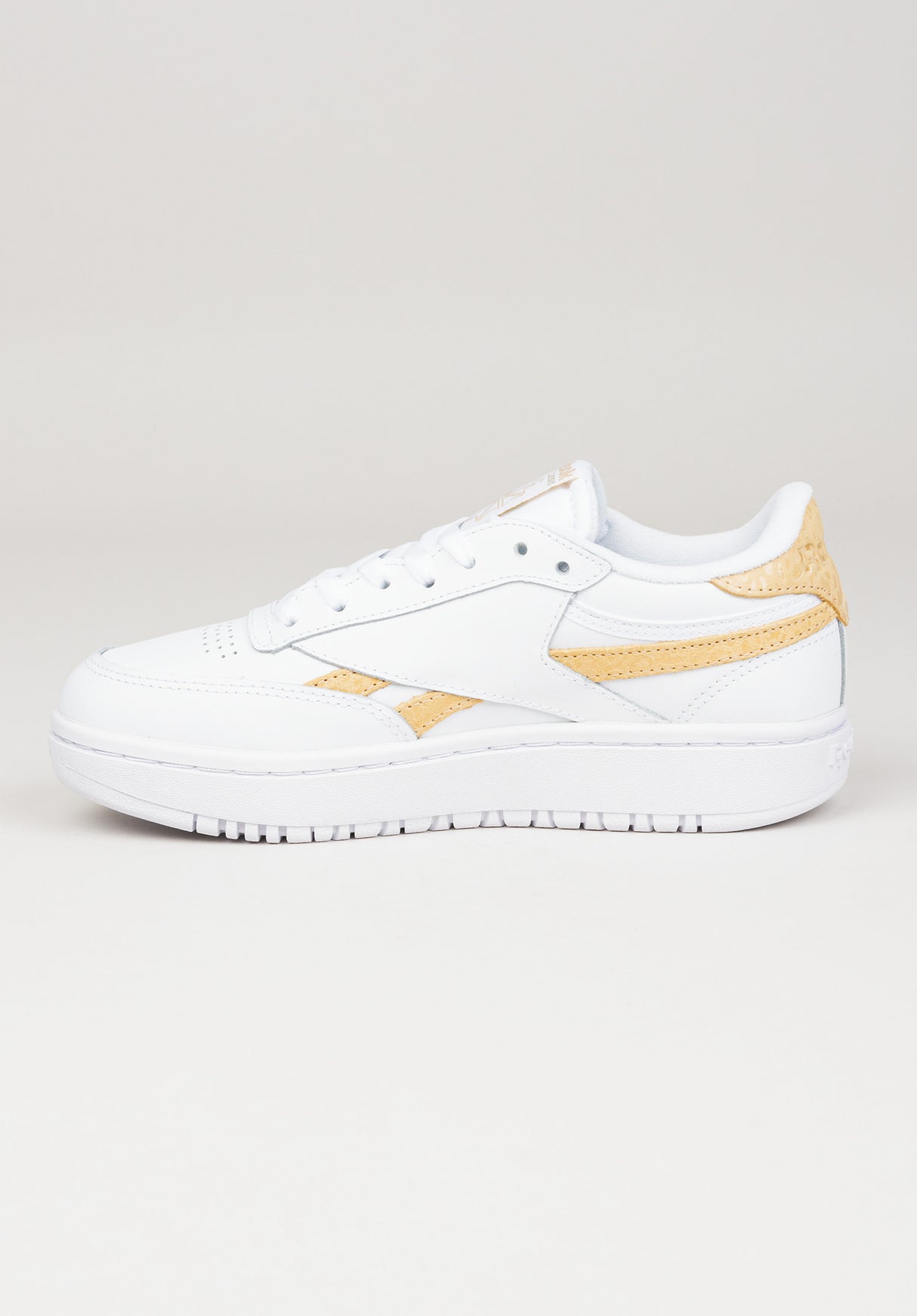 Club C Double Revenge ftwwht-ftwwht-sahara Oberansicht