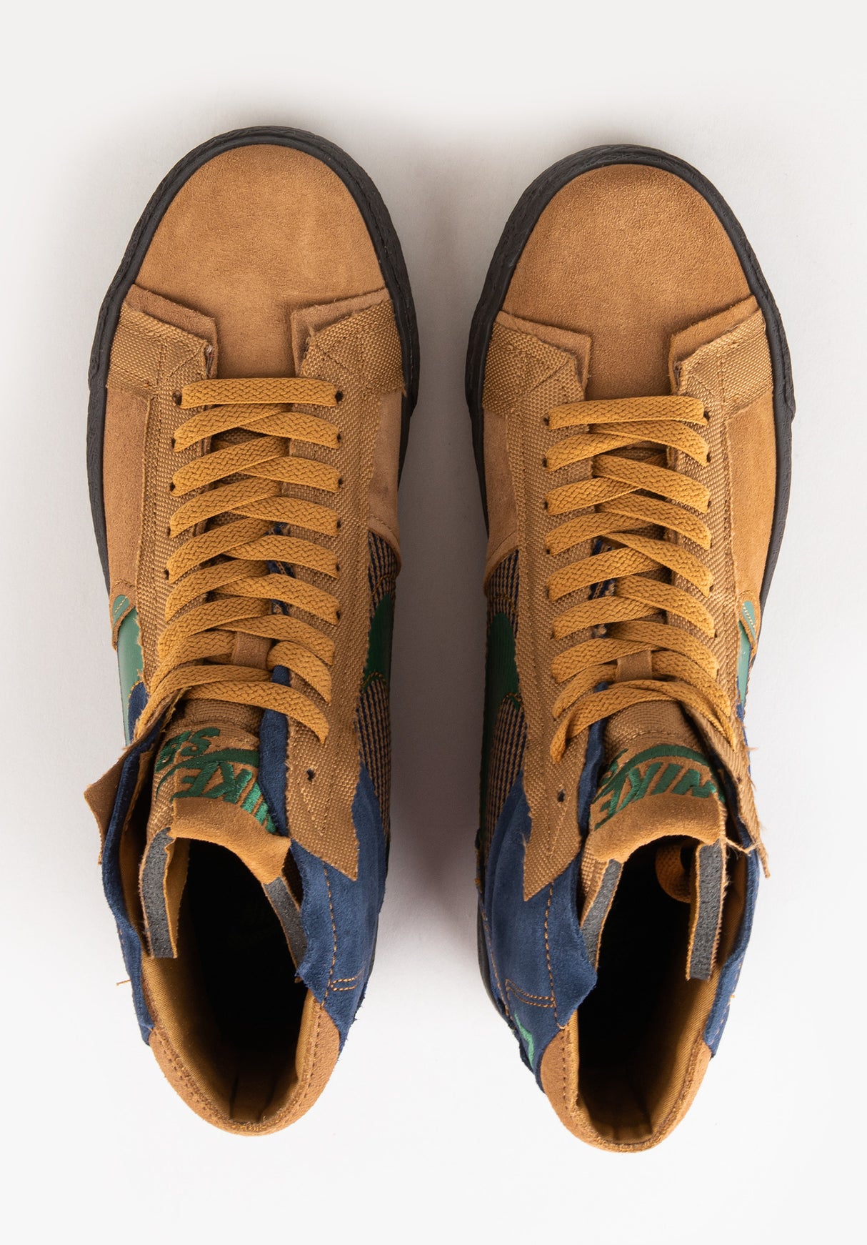 Zoom Blazer Mid PRM legendbrown-fir-obsidian Close-Up2