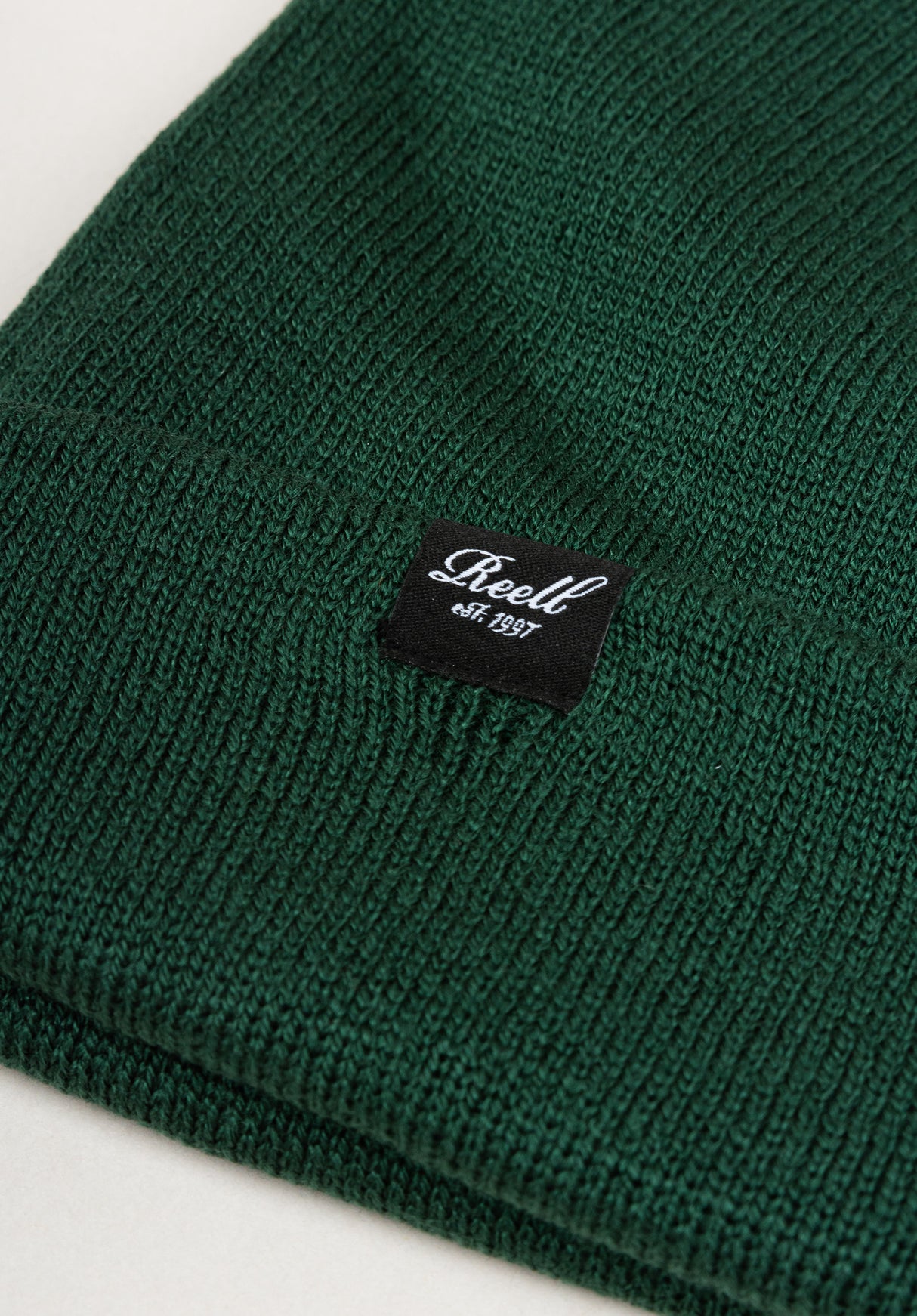 Beanie darkgreen Rückenansicht