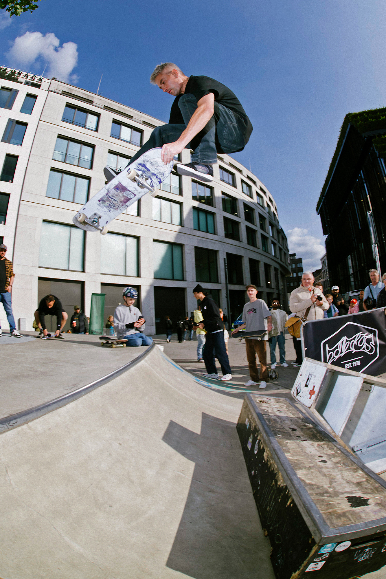 IljaMerkuchev_VarialTailgrab_DD2024_neu_.jpg