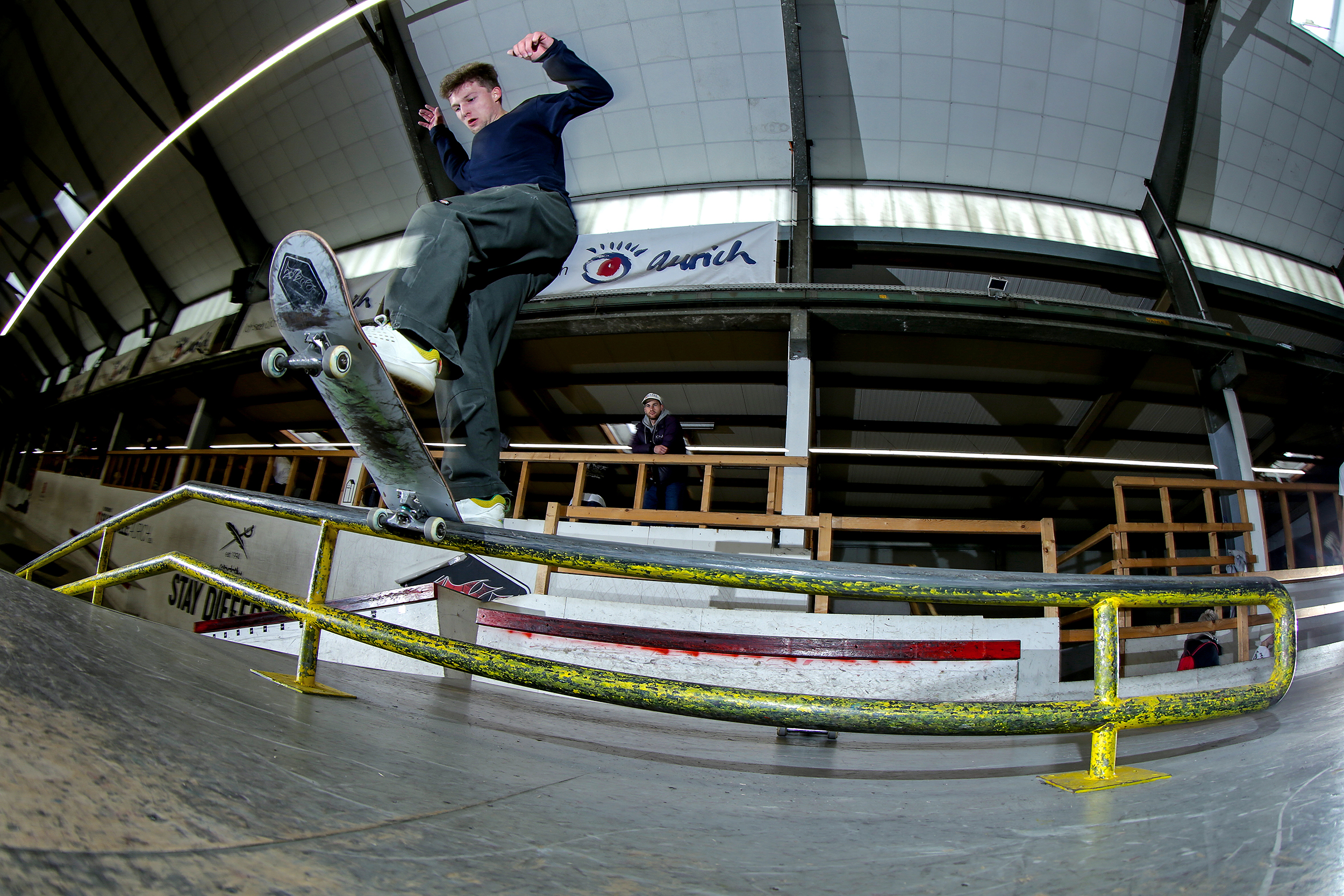 JanHellwig_FsBluntslideBigspin_Gentsch_adj__BLOG.jpg