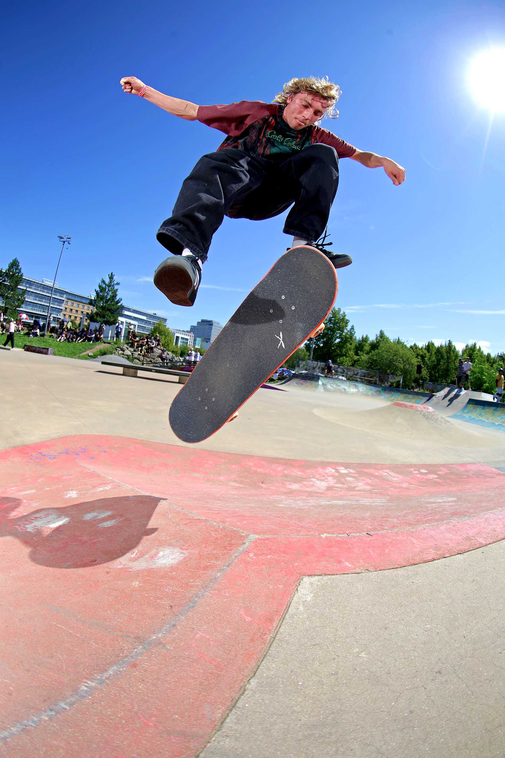 TimOtto_Fakie360Flip_Saarbru__cken2025_Gentsch_adj_.jpg
