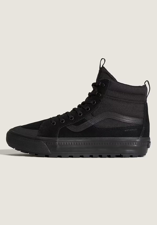 MTE Sk8-Hi Waterproof Insulated black-black Vorderansicht