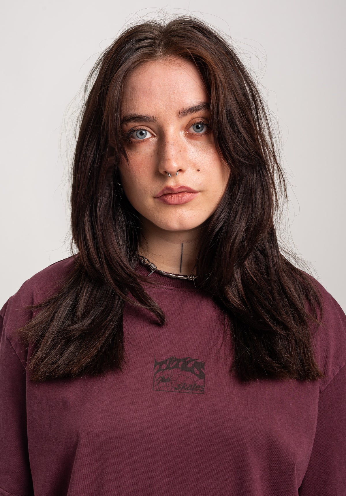 TITUS W Heritage Clean T-shirt darkberryfaded – Vista di dettaglio 2
