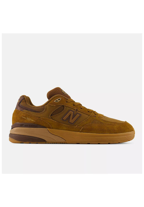 New Balance Numeric 933 Andrew Reynolds Schoen heren wheat-gum – Vooraanzicht