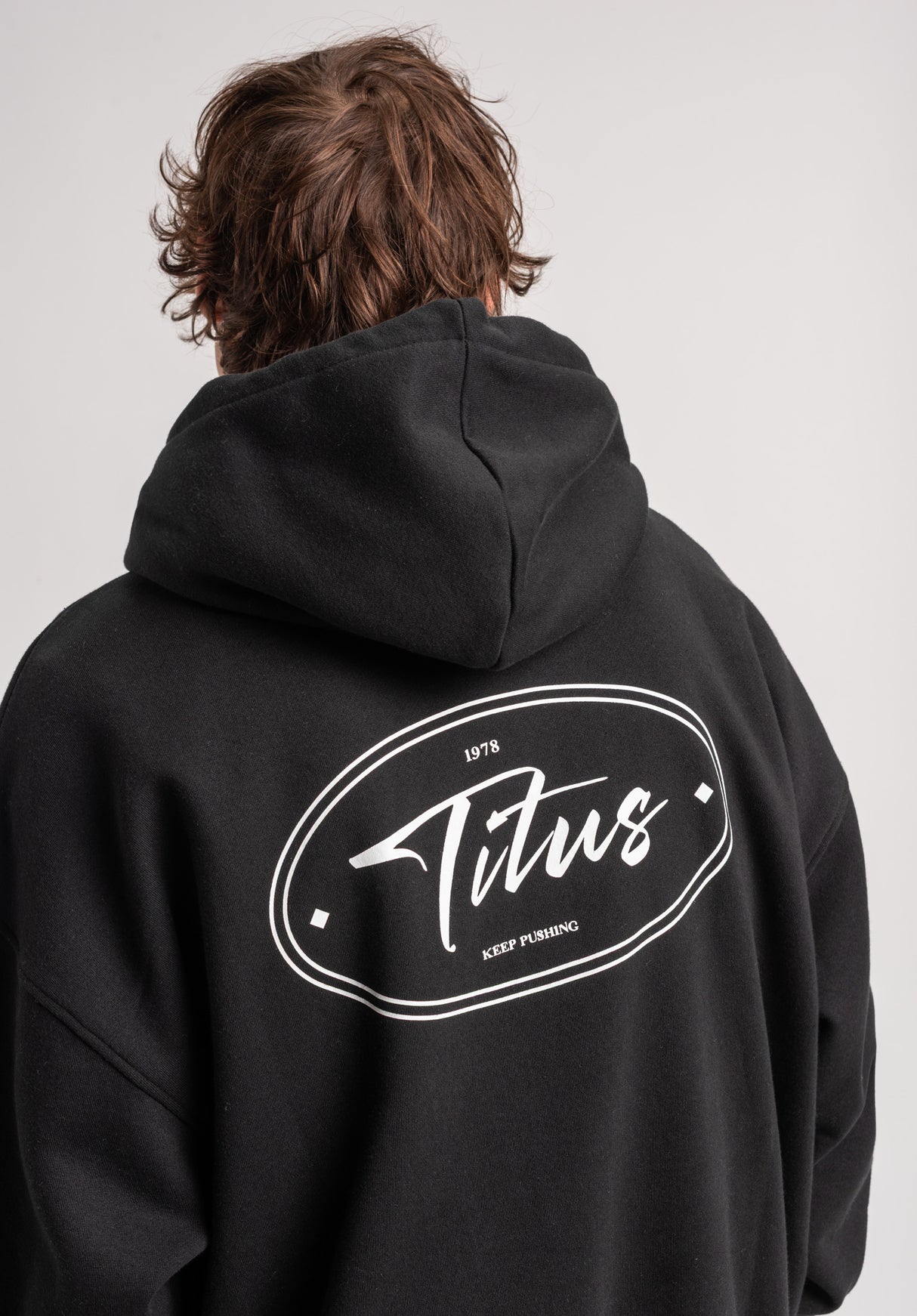 TITUS Mavi Sudadera black – Vista de detalle 1