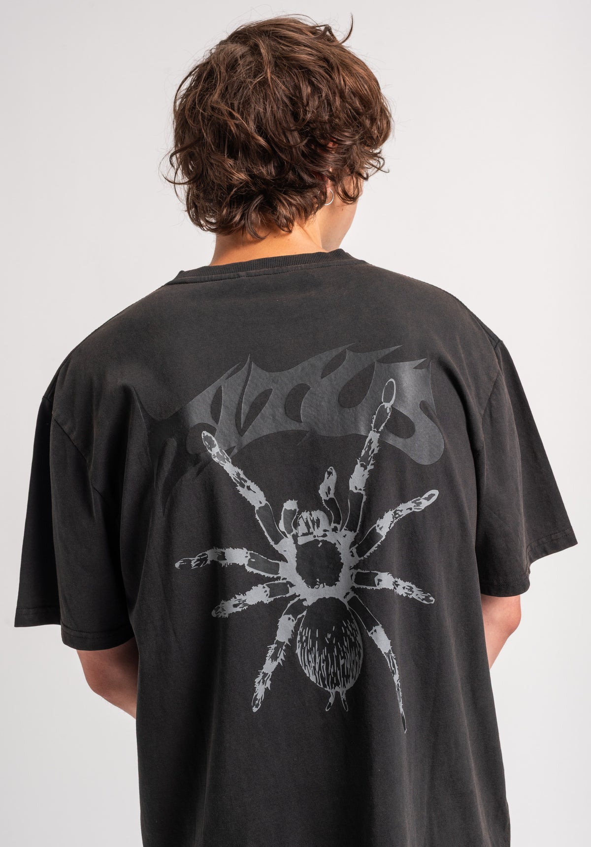 TITUS Zoya T-Shirt blackfaded – Detaljevisning 1