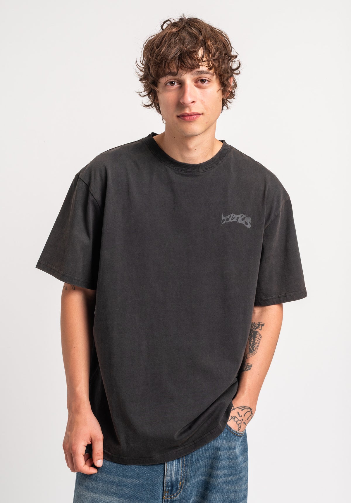 TITUS Zoya T-Shirt blackfaded – Set bagfra
