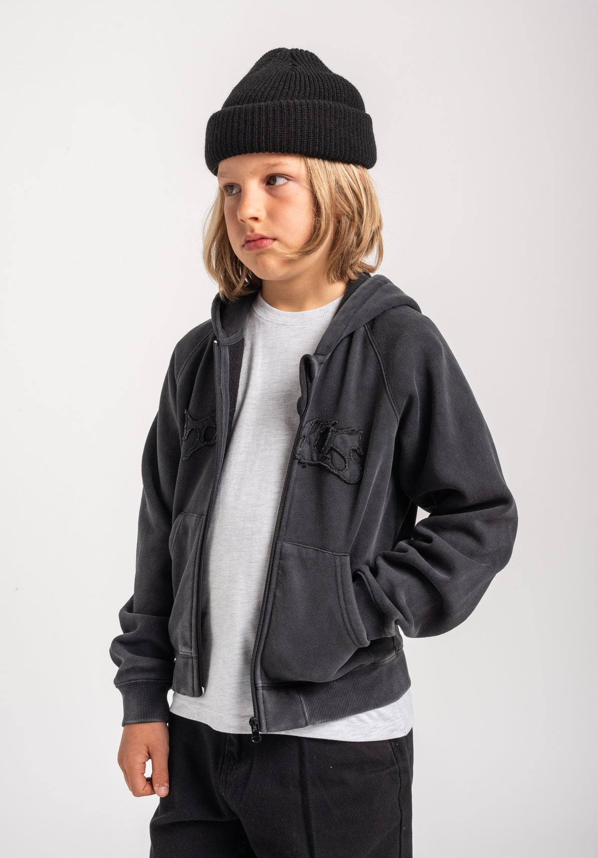 TITUS Classic Front Kids Felpa con cappuccio e zip blackfaded – Vista di dettaglio 1
