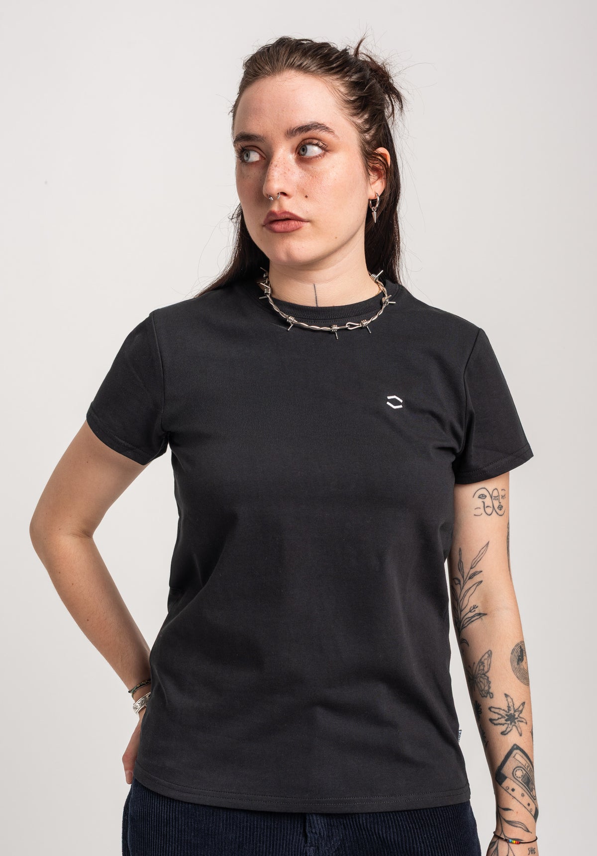 TITUS W HXGN Heavy Tee Camiseta black – Vista trasera
