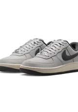 Nike SB Air Force 1 Yuto Sko Mænd white-irongrey-white-coconutmilk – Set bagfra