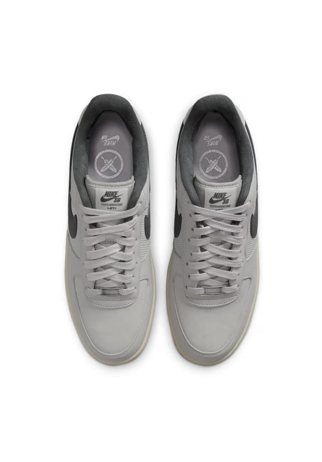 Nike SB Air Force 1 Yuto Scarpe da uomo white-irongrey-white-coconutmilk – Vista di dettaglio 2