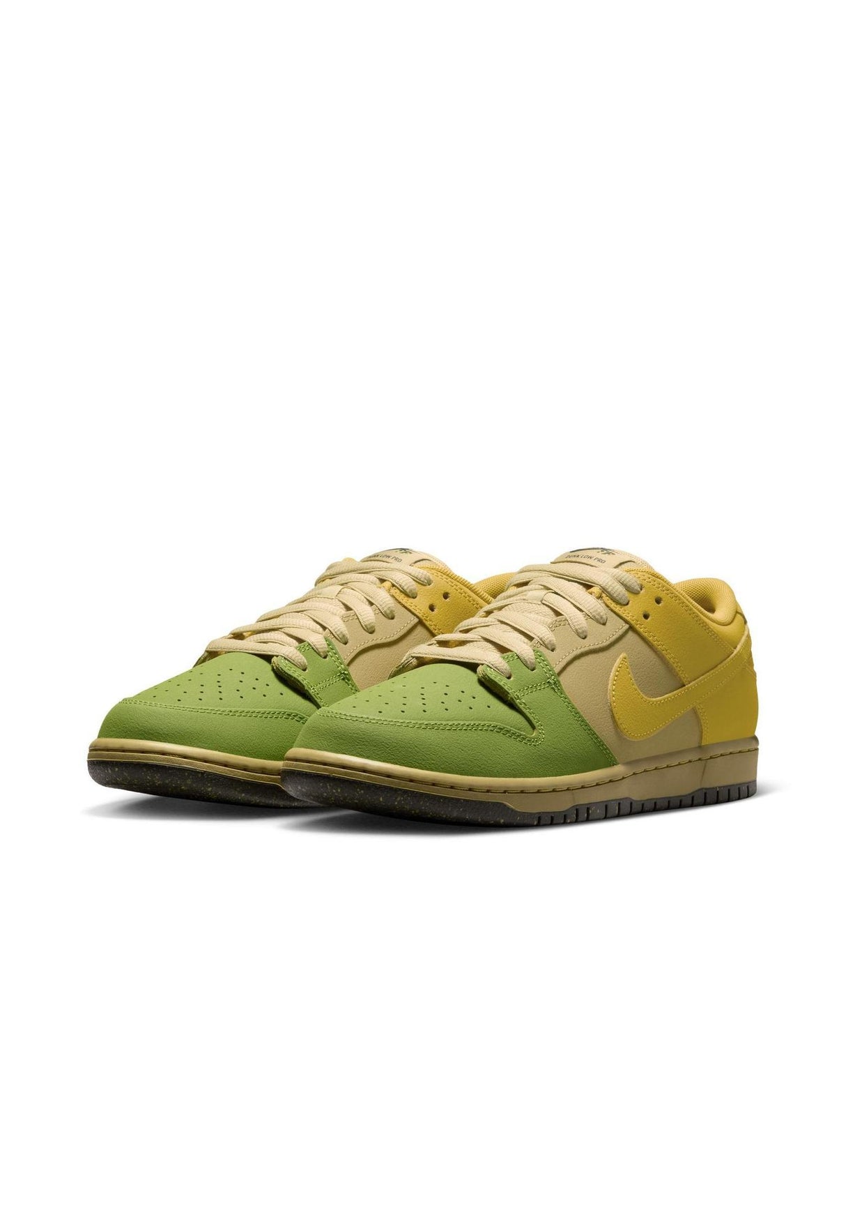 Dunk Low pro WC safronquartz-safronquartz-pear Rueckenansicht