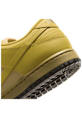 Dunk Low pro WC safronquartz-safronquartz-pear Seitenansicht