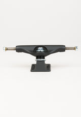 Independent 139 Stage 11 Blackout Truck black – Vista posteriore