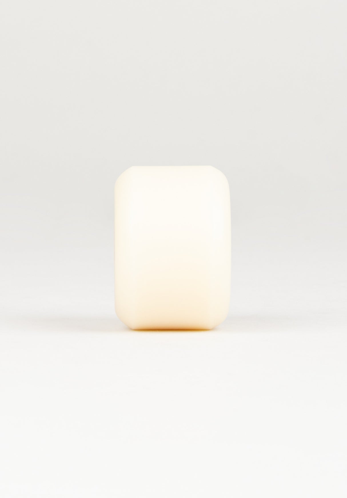Formula Four Lock Ins Full 99A natural Closeup1