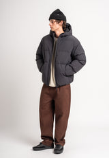 Puffer black Seitenansicht