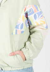iriedaily Streetz R Light Jacket lightsage – Back view
