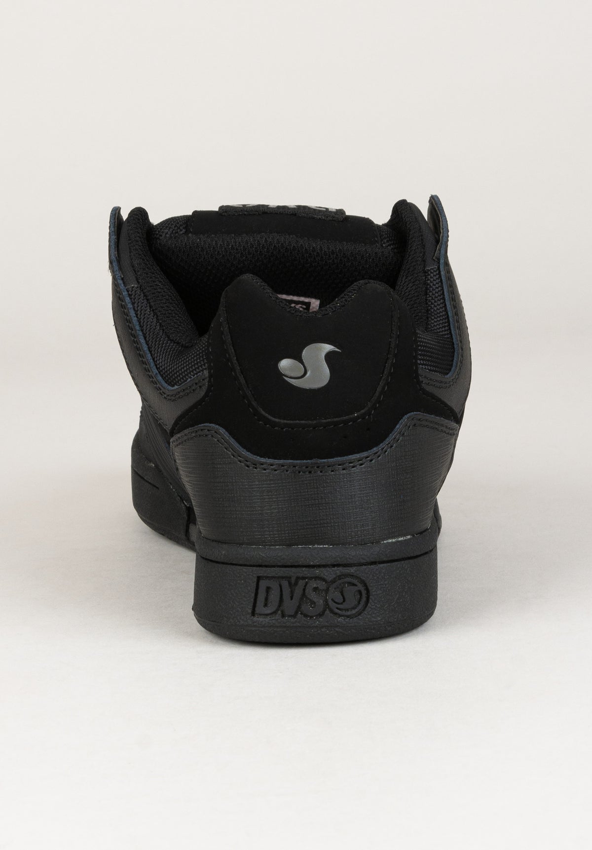 DVS Celsius Sko Mænd black-black-leather – Set fra siden