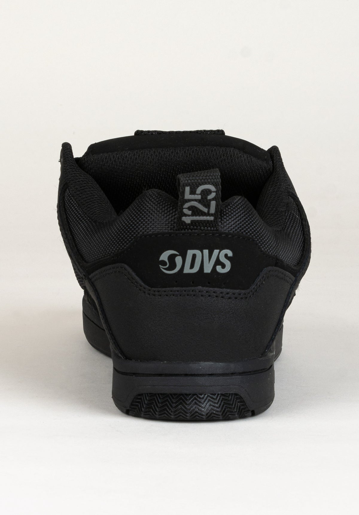 DVS Enduro 125 Schoen heren black-charcoal-nubuck – Zijaanzicht