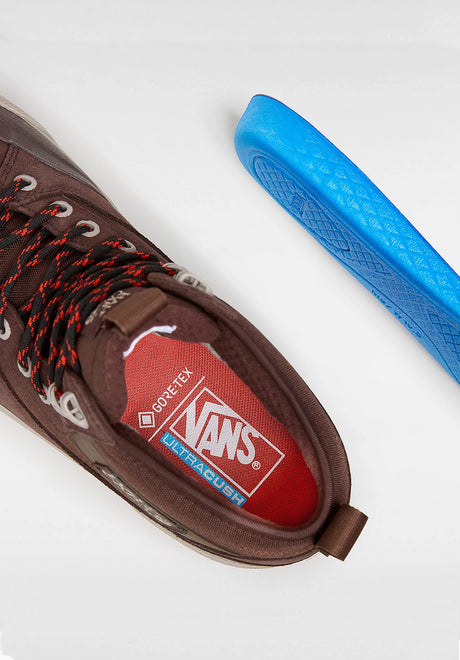 Vans MTE Half Cab Gore-Tex Scarpe da uomo bitterchocolate – Vista laterale